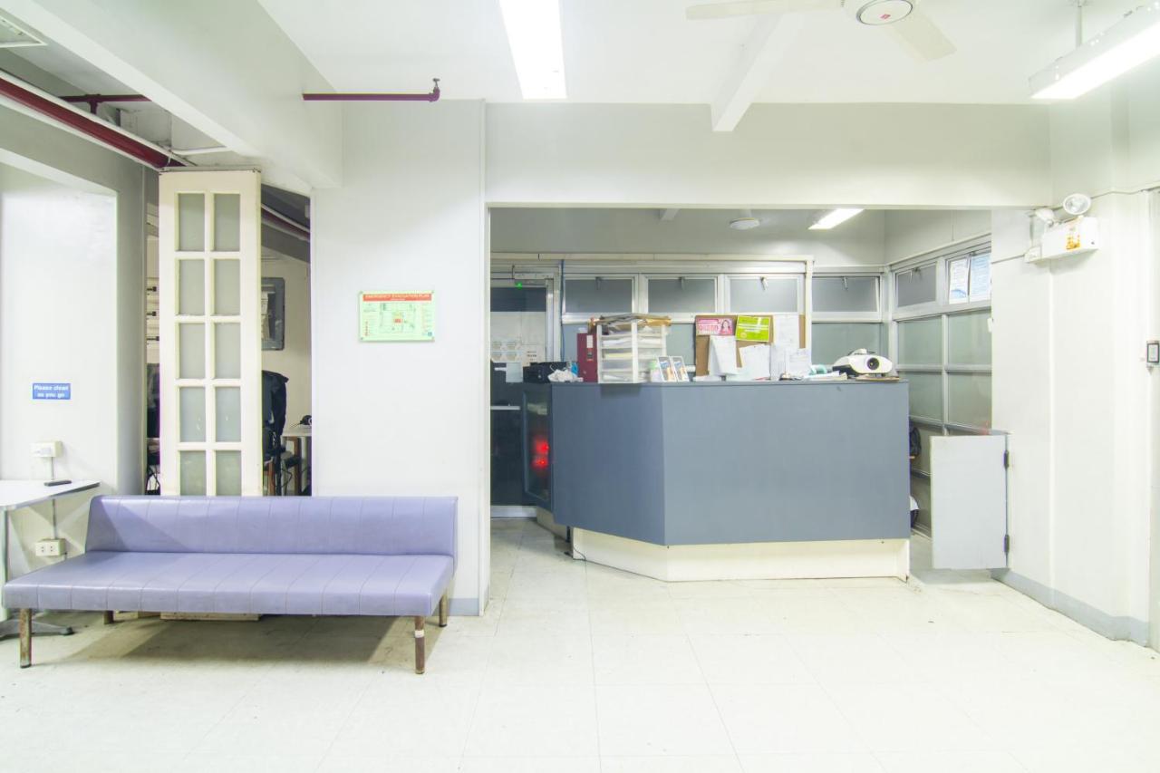 D Bunk Dormitory Pasay Exterior foto