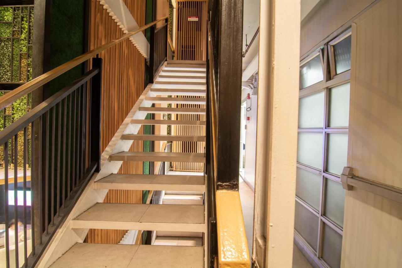 D Bunk Dormitory Pasay Exterior foto